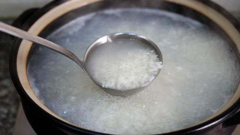 nuoc-com-co-tac-dung-gi 1